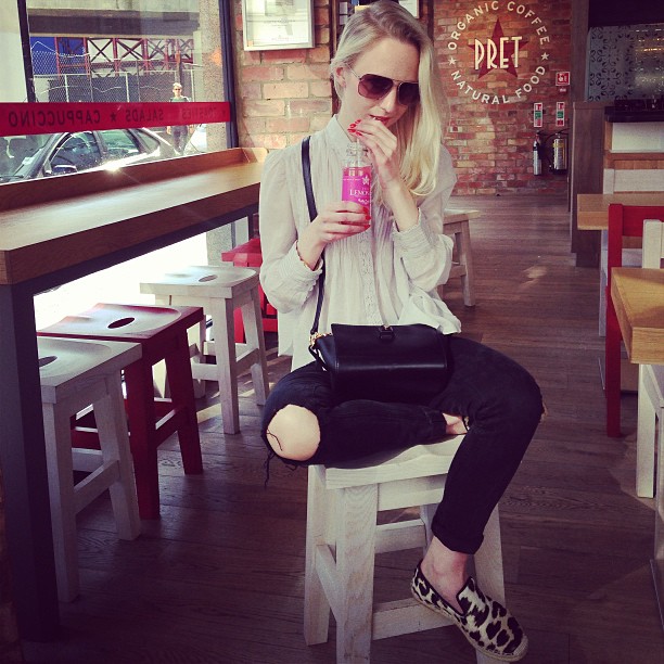 1010029_603660819668582_803536995_n